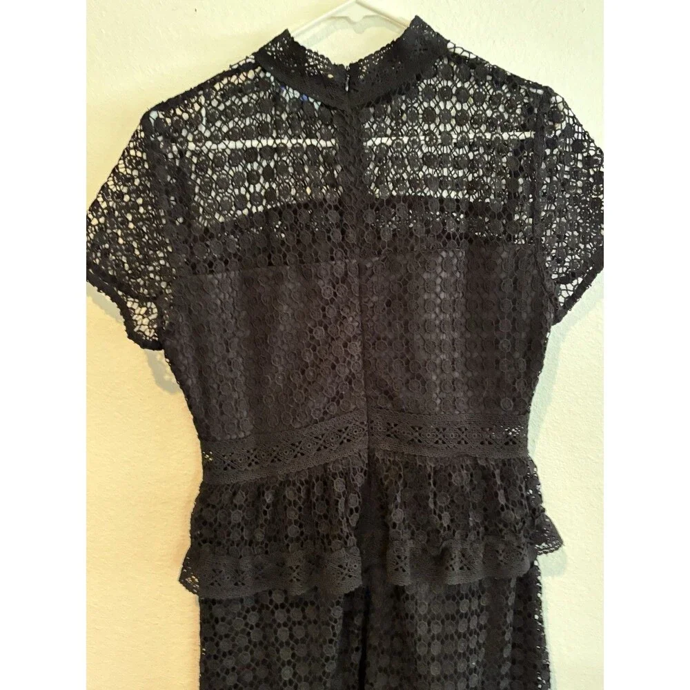 She + Sky Size Large Women's Navy Lace Short Sleeve Tiered Dress Lined - Picture 5 of 8